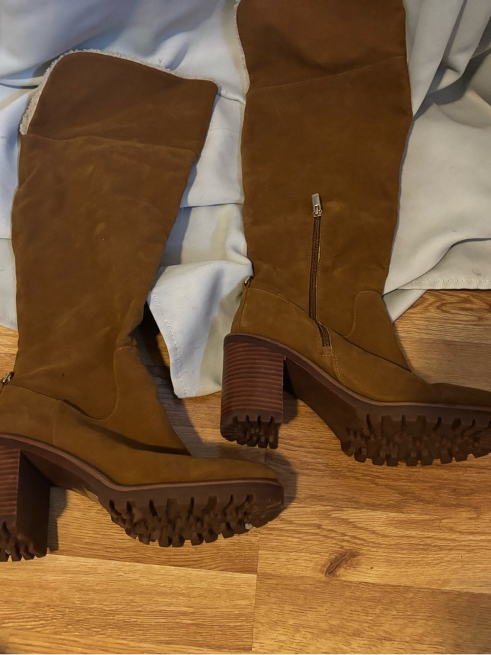 Jennifer Lopez Tan Suede Lug-Sole Knee Boots